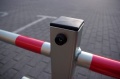 Blokada parkingowa Jeż ocynkowana z kłódką w kpl.
