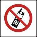 Zakaz używania telefonów komórkowych 600x600 z blachy ocynkowanej z uchwytami na rurę fi 60,3.jpg