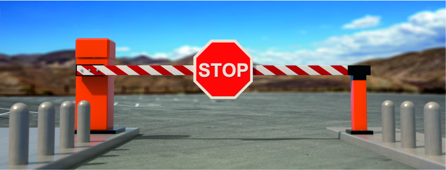 Znak STOP na szlaban